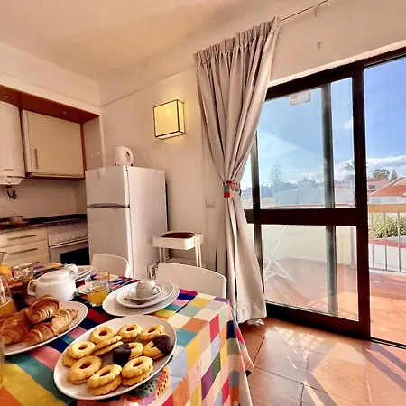 Skylight 2 With Pool By Homing Lägenhet *