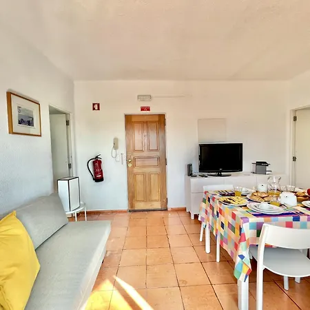 Skylight 2 With Pool By Homing * Albufeira