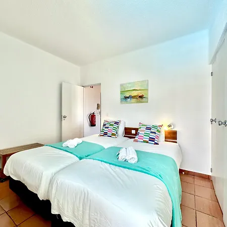 Skylight 2 With Pool By Homing Albufeira