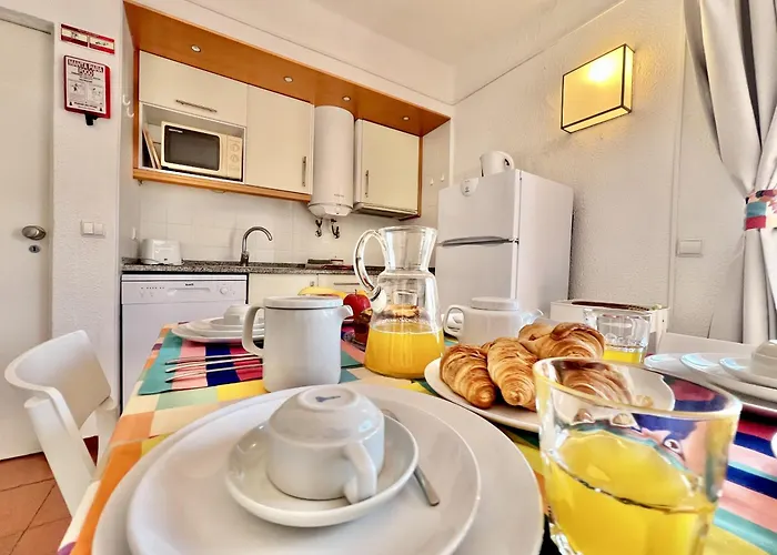 Apartament Skylight 2 With Pool By Homing