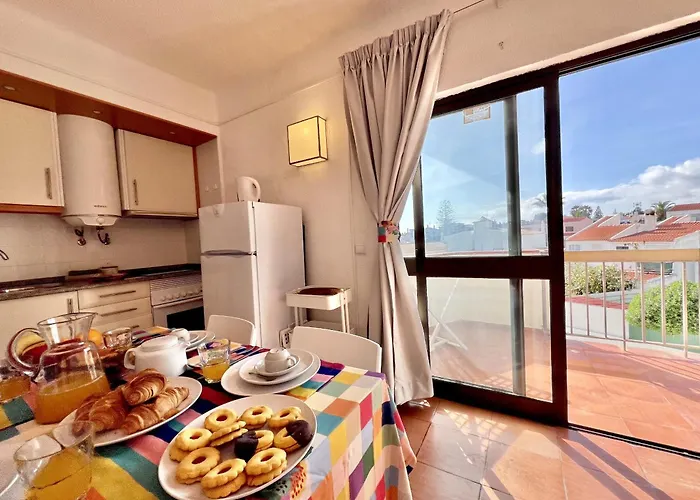 Skylight 2 With Pool By Homing Apartament *