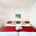 Skylight 2 With Pool By Homing Appartement *